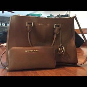 Michael Kors purse and wallet