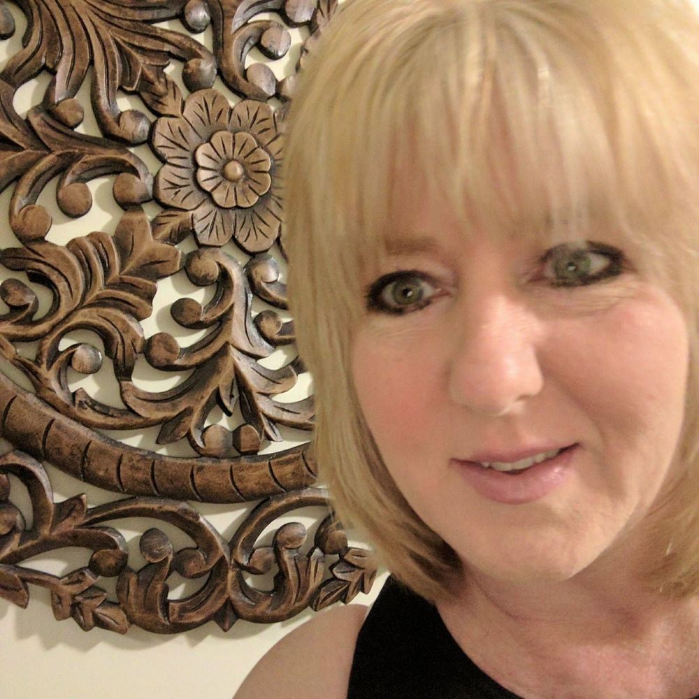 Meet your Posher, Hope