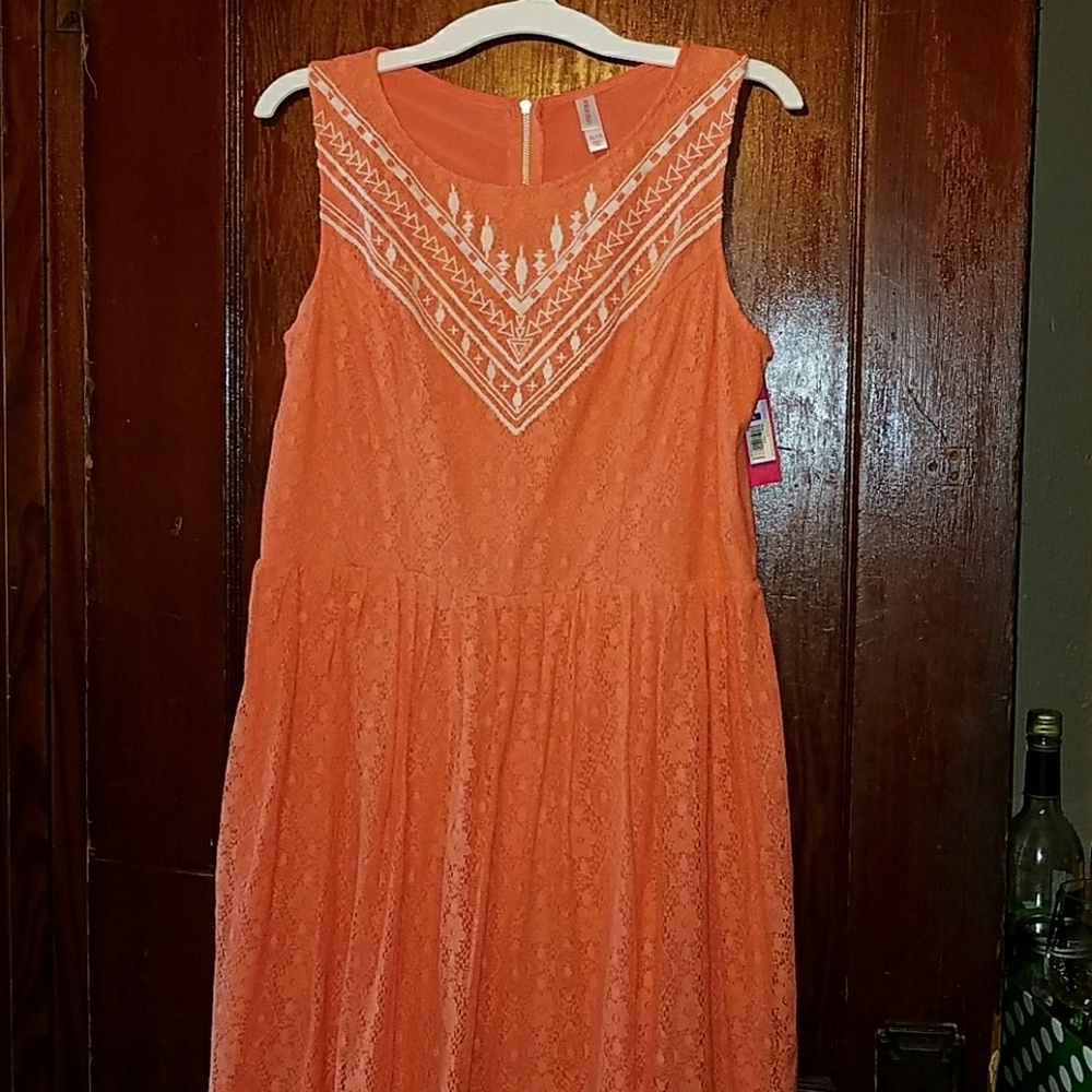 Lace dress
