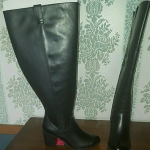 Wide calf boots 7w