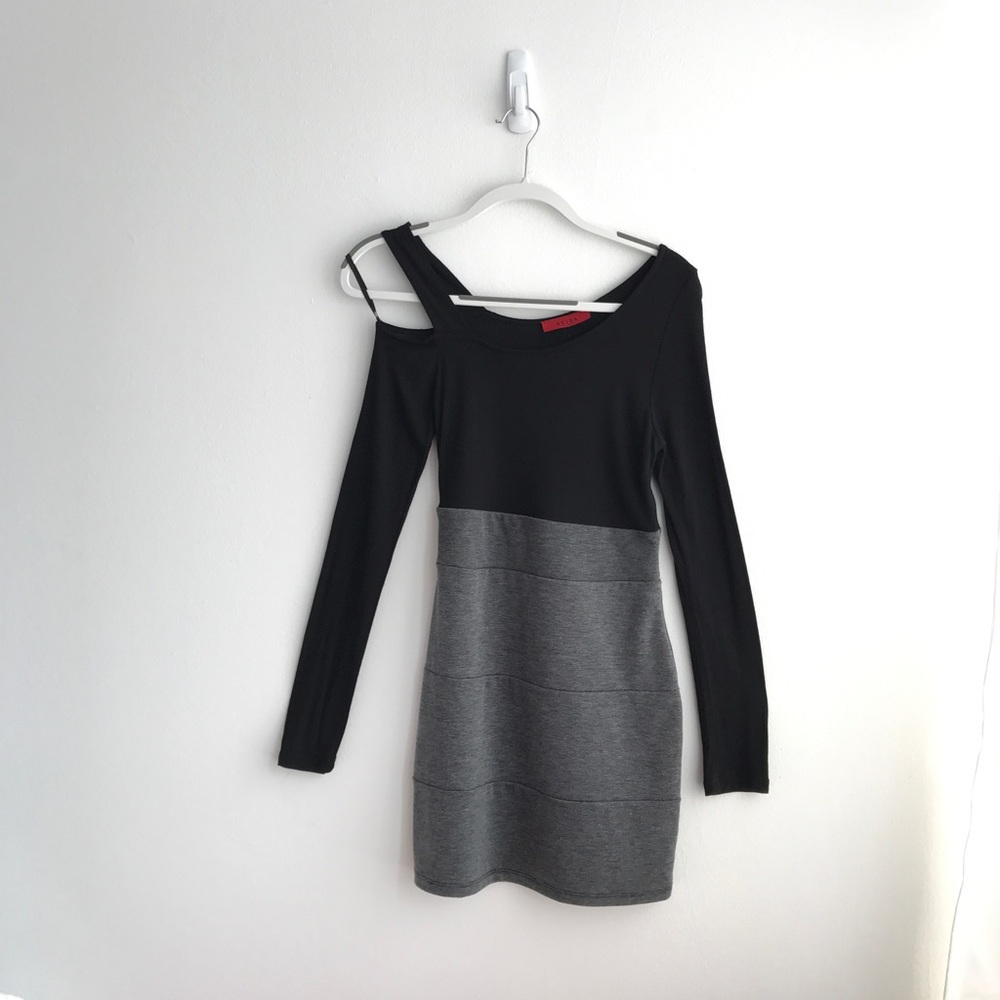 Akira Cutout Shoulder Bodycon Dress