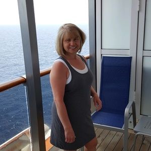 Meet your Posher, Aline