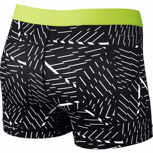 nike pro bash shorts