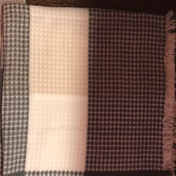 LAST ONE !!Blanket scarf in grey / sale 🎉🎉 - Picture 2 of 8