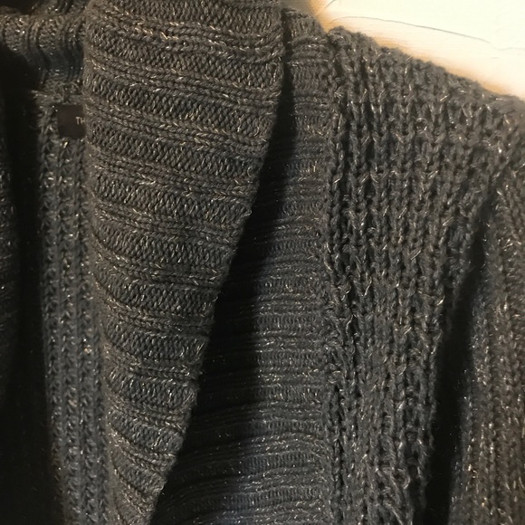 The Limited Sweater - Picture 2 of 3