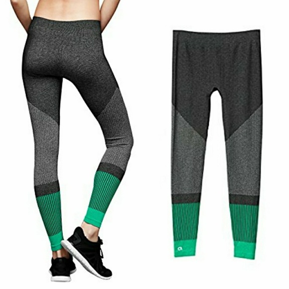 GAP Pants - GAPfit Motion Leggings