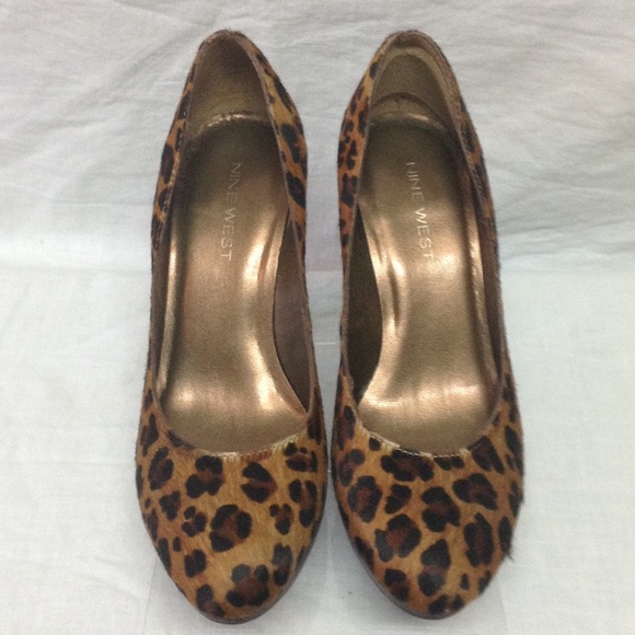 Nine West Cheetah's. Look! Price⬇️ - Picture 2 of 6