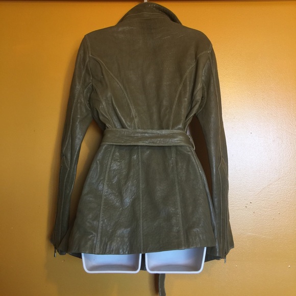 Gorgeous soft olive green leather jacket - Picture 4 of 7
