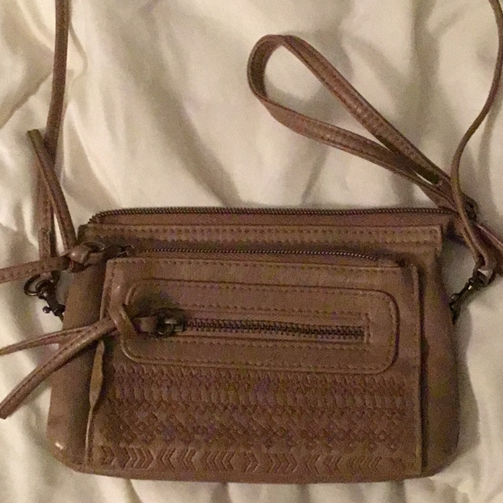 Wristlet with detachable shoulder strap