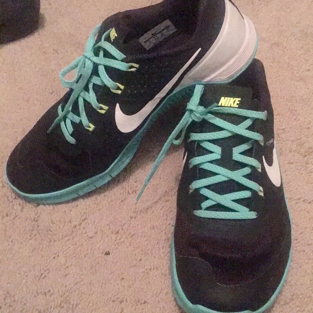 Nike metcons
