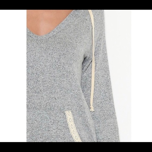 Grey super soft hoodie - Picture 2 of 5