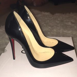 So Kate black louboutin's