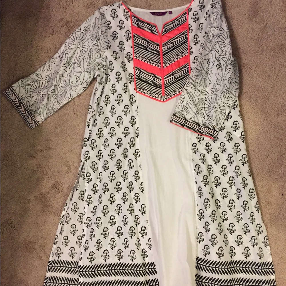 ✨Black & White Salwar Kameez w/ pink/orange trim✨