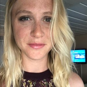 Meet your Posher, Brianne