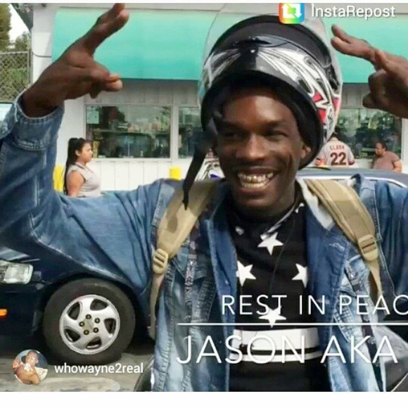 Meet your Posher, Erik - Picture 1 of 1