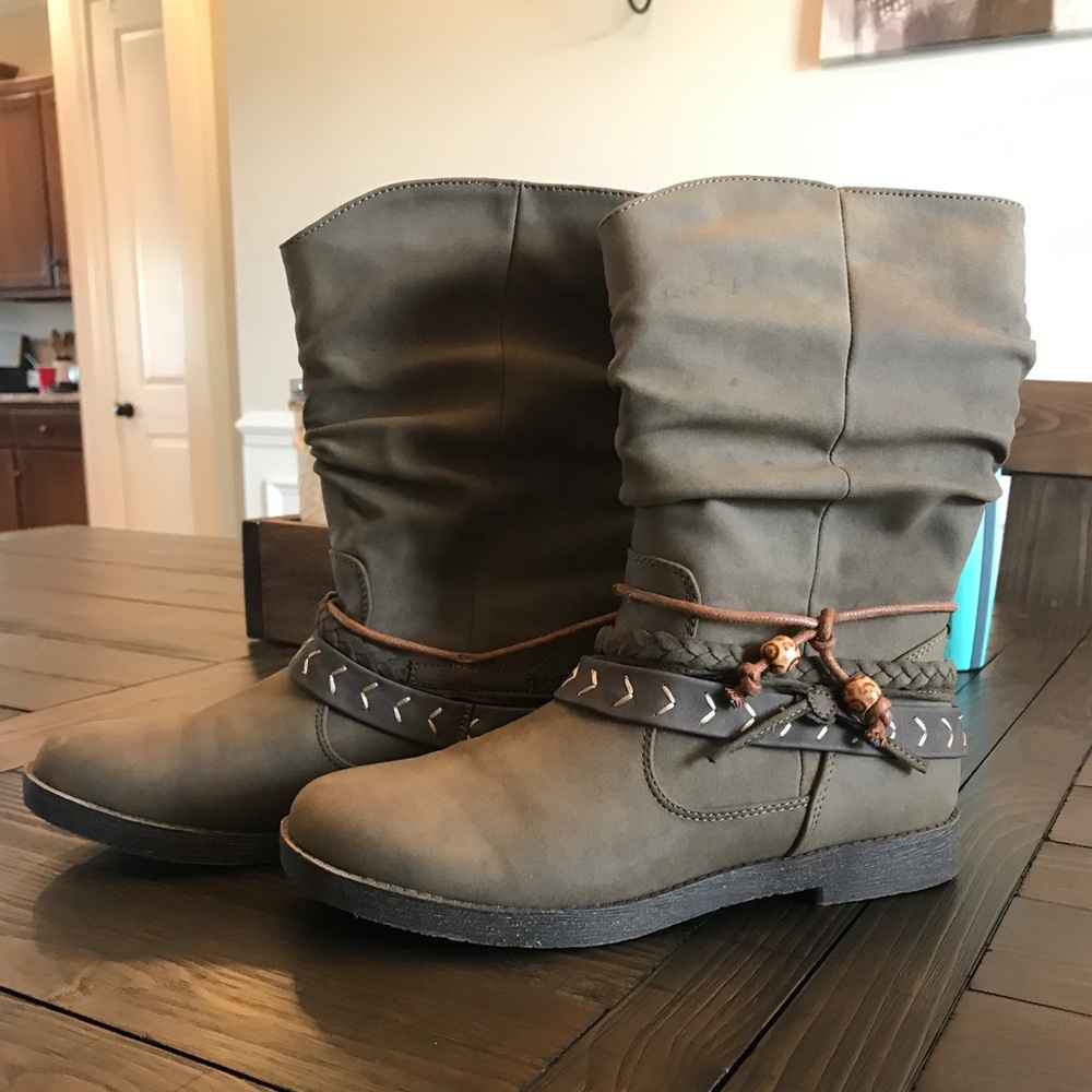 Sugar Boots