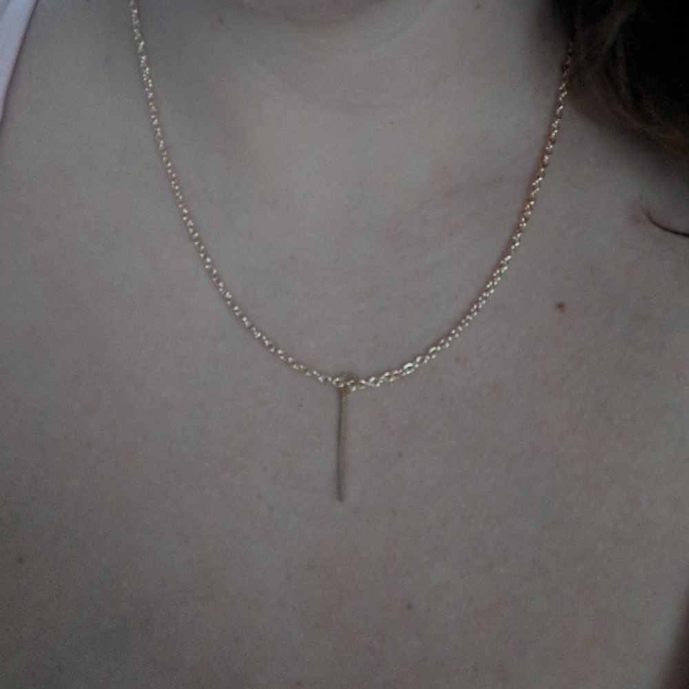 Gold bar necklace adjustable length