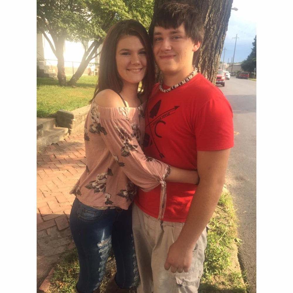 Meet your Posher, Neelia