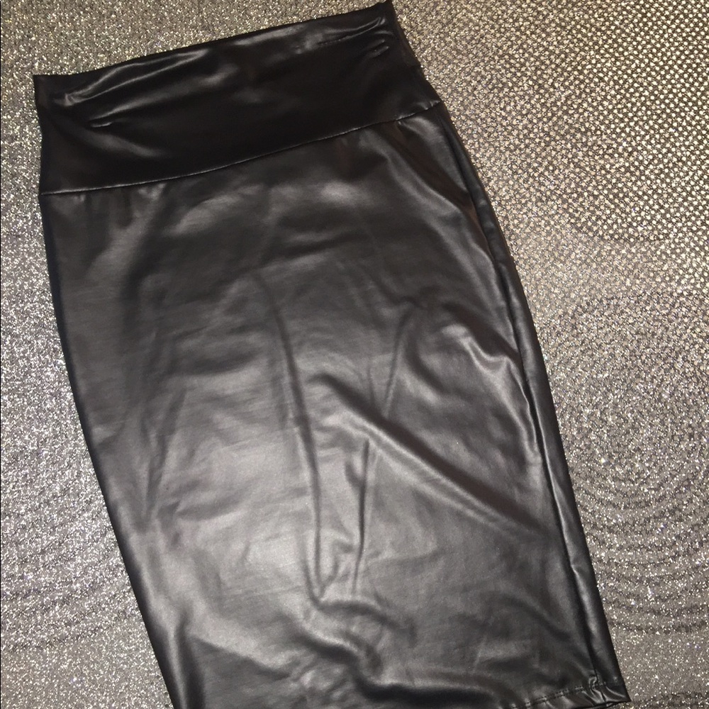 Leather like skirt