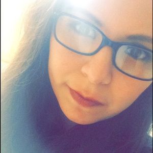 Meet your Posher, Sierra