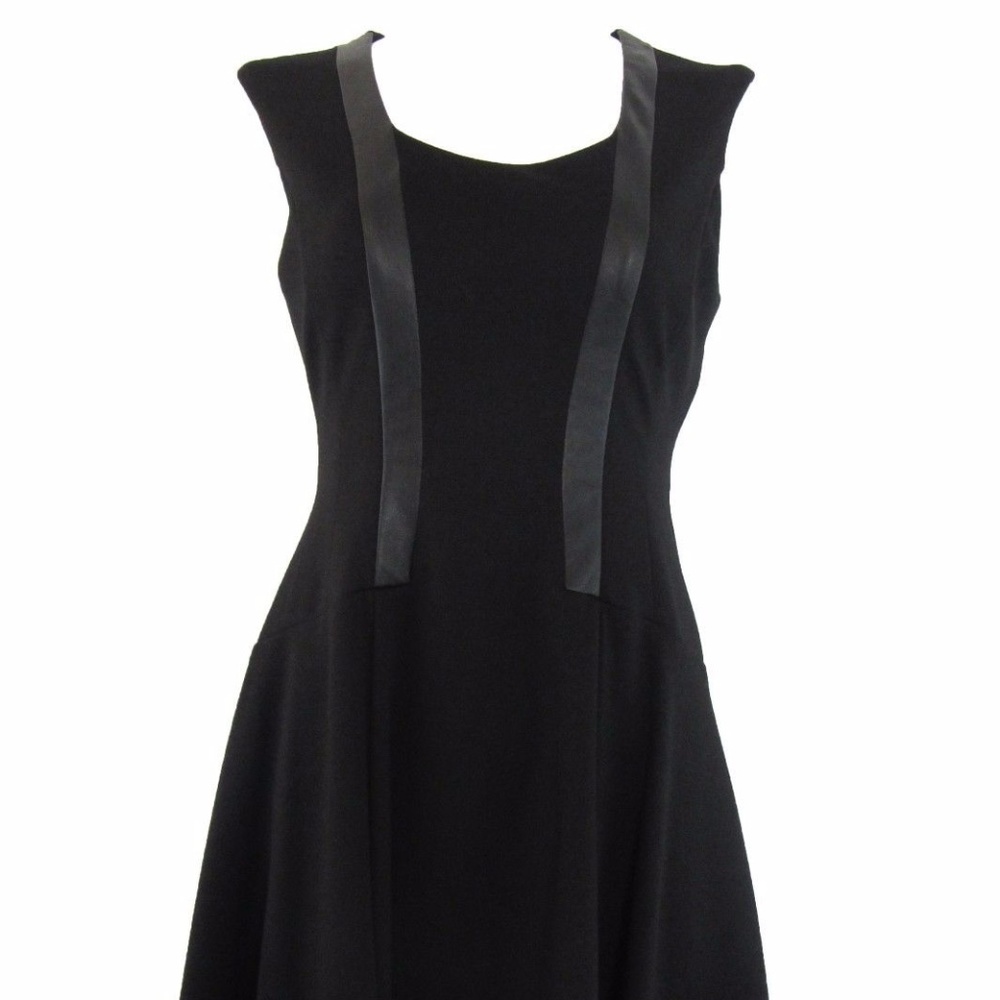 JESSICA SIMPSON BLACK SLEEVELESS PONTE DRESS