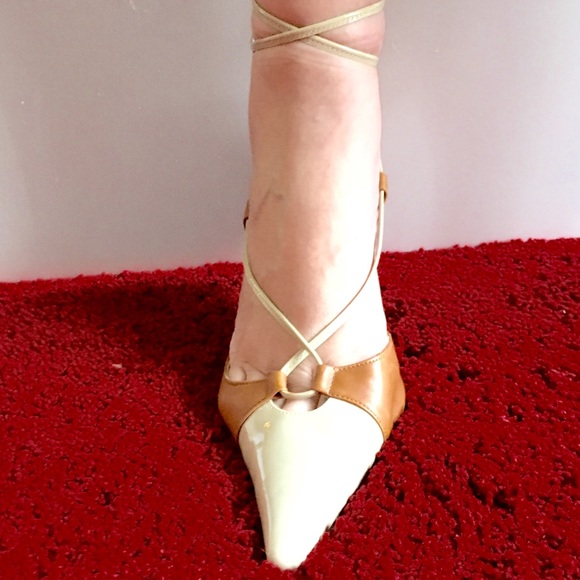 Claudio Fracassa Tan Strappy Pointed Pump Italy - Picture 6 of 6