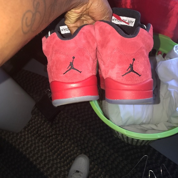 Jordan 5s - Picture 3 of 6