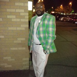 Meet your Posher, Corey