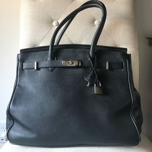 Italian Leather Hangbag