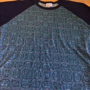 Lularoe randy tee