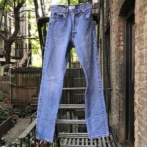 Levi's 501 - Curated by Kindred Black