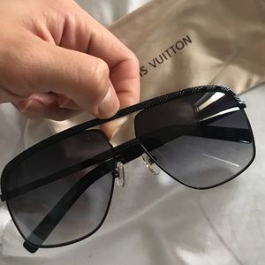 Sunglasses 😎 Louis Vuitton
