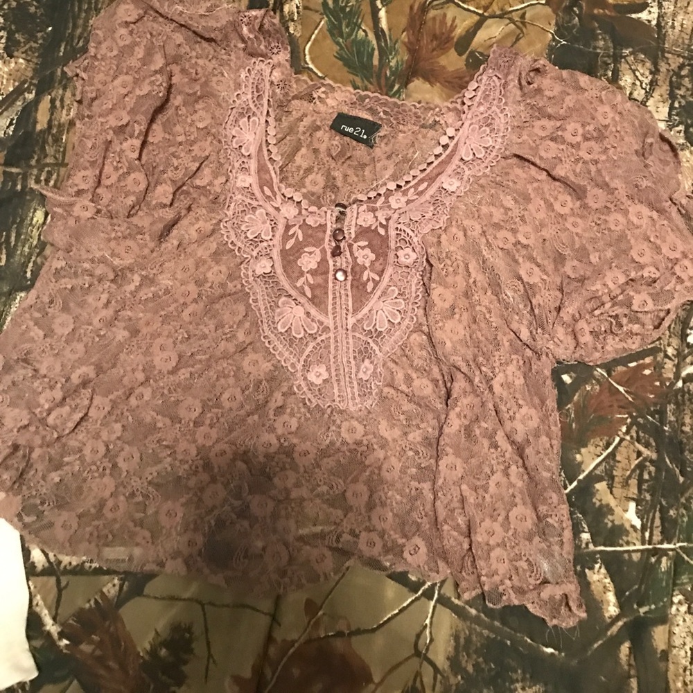 Rue 21 lace shirt