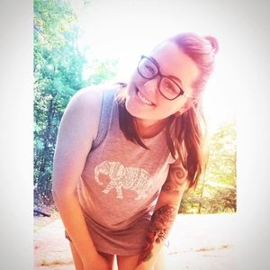 Meet your Posher, Jasmine