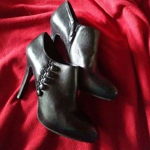 Ankle Zip Up Booties