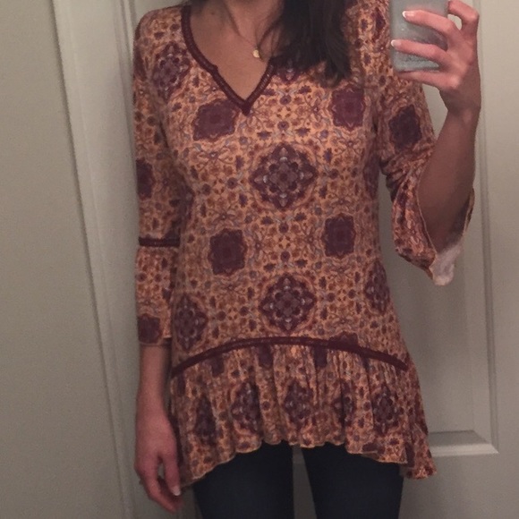 Last chance! Removing 11/16! Boho Bell-Sleeve Top - Picture 3 of 3