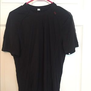 Original men's lululemon tee shirt