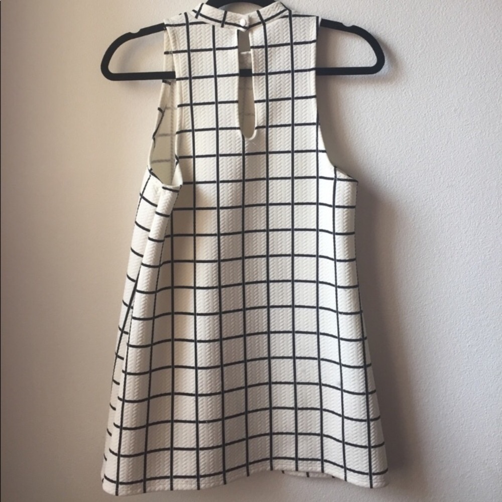 Urban Outfitters Dress small - Picture 2 of 4