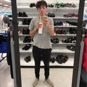 Meet your Posher, Sean