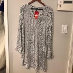 NWT Black and white Allison Joy shift dress, L