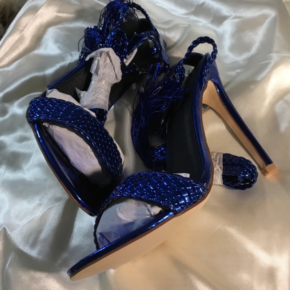 ⚡️HOST PICK⚡️❄️Blue Tassle Angle Wrap Stiletto Heel👠 - Picture 5 of 6