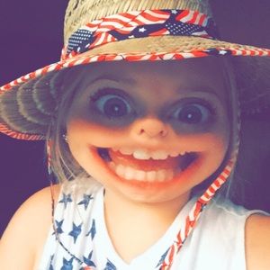 Meet your Posher, Kaylin