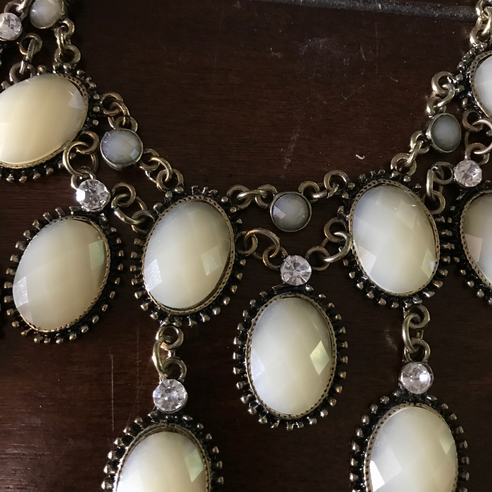 Necklace - Picture 2 of 2