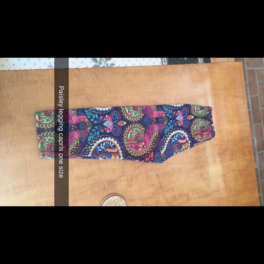 Paisley legging capris
