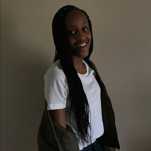 plain white forver 21 tee