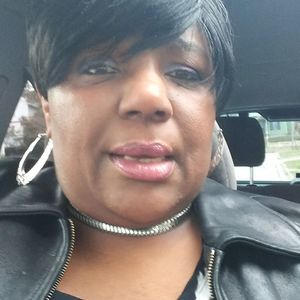 Meet your Posher, Faye