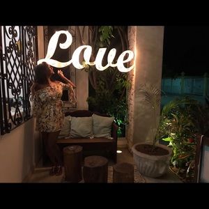 Meet your Posher, Lucy