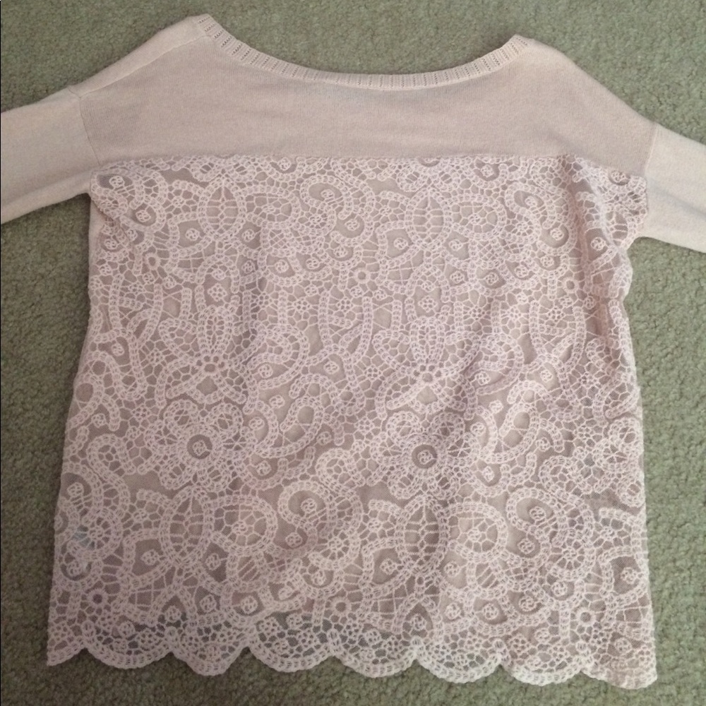 Long sleeve lace top
