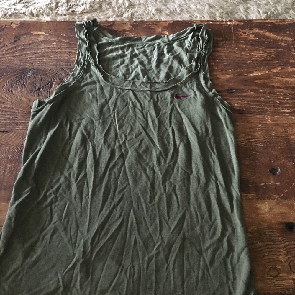 Very soft Nike tank