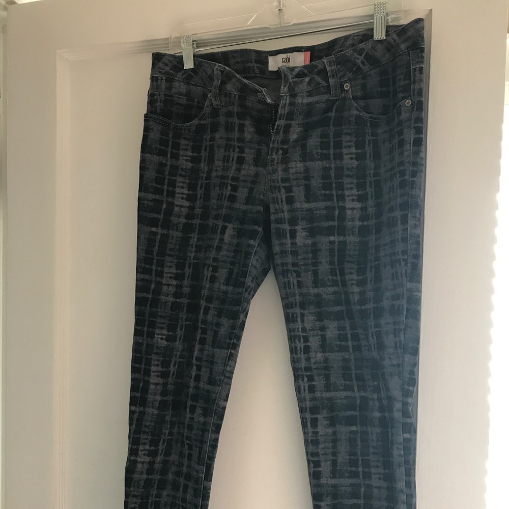 Size 8 Cabi skinny jeans